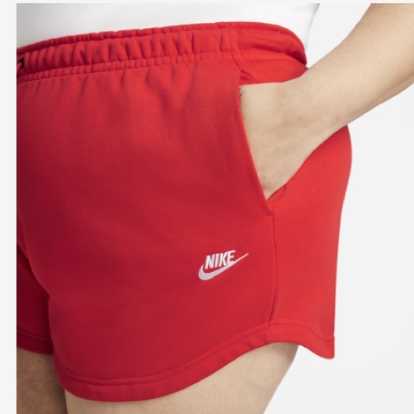 NWT! Nike Plus Size essential shorts red size 3X - Picture 3 of 7